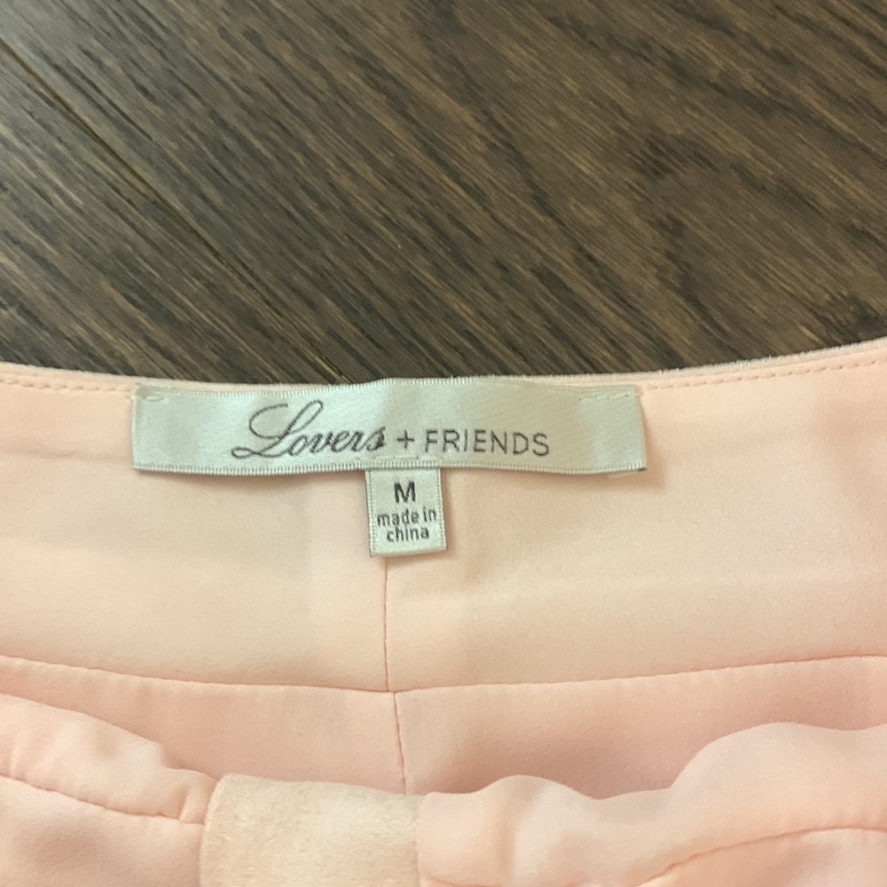 HP ๐ NWT Pale Pink Suede Scalloped Mini Skirt - Picture 3 of 4